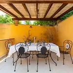 Casa Annette By La Via Del Mare Viaggi E Vacanze 別荘 ヴィッラシミーウス