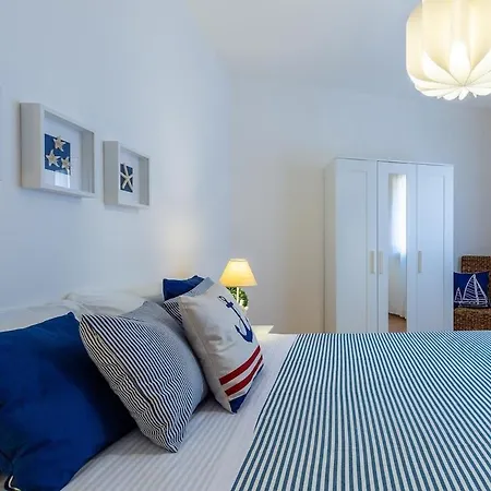 Casa Annette By La Via Del Mare Viaggi E Vacanze ヴィッラシミーウス